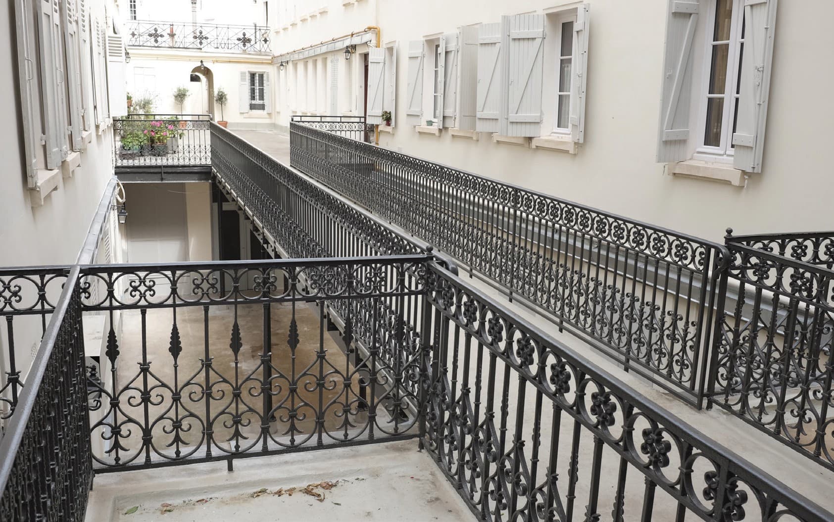 Restauration d'une passerelle — vue 1