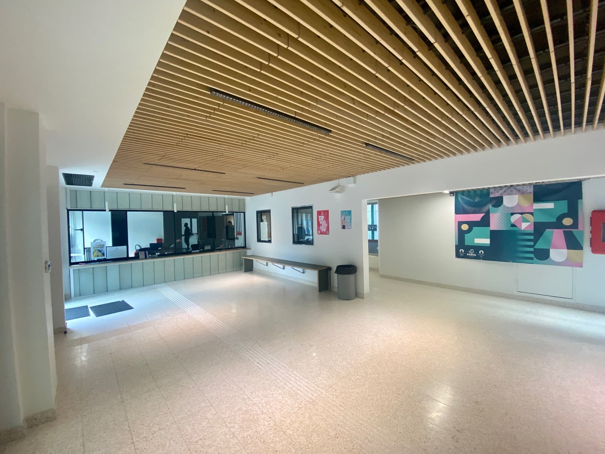 Centre sportif des Poissonniers — vue 3